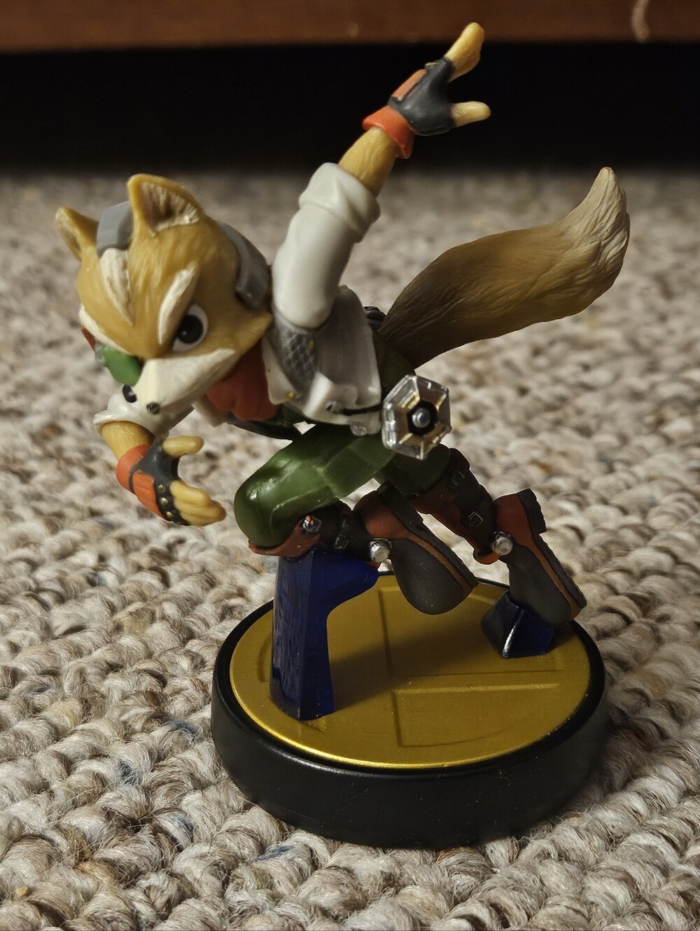 Super Smash Bros Fox McCloud Amiibo